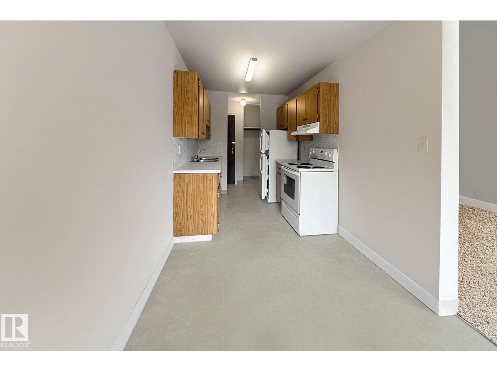 #311 10835 114 ST NW