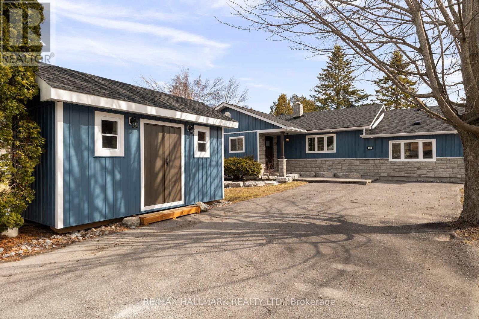 13 PINETREE COURT