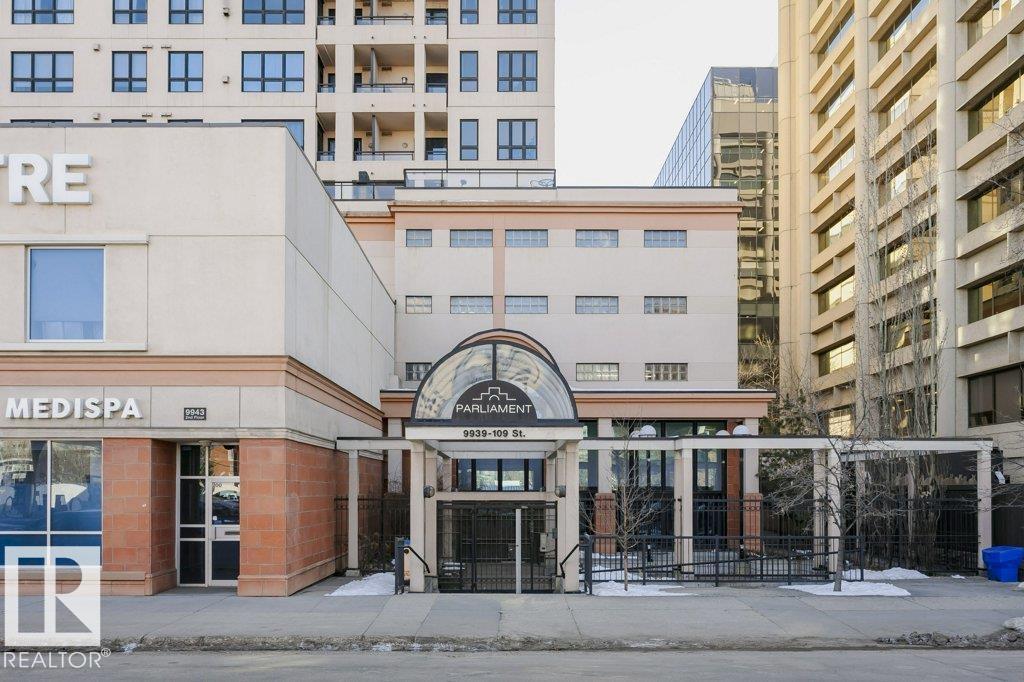 #1208 9939 109 ST NW NW