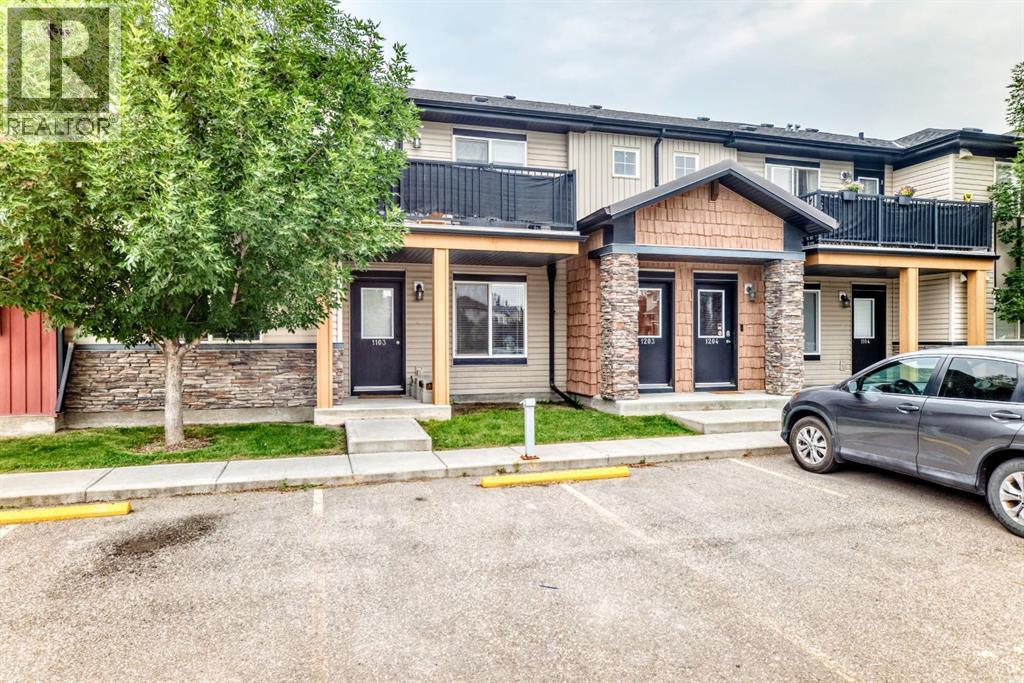 1203, 2781 Chinook Winds Drive SW