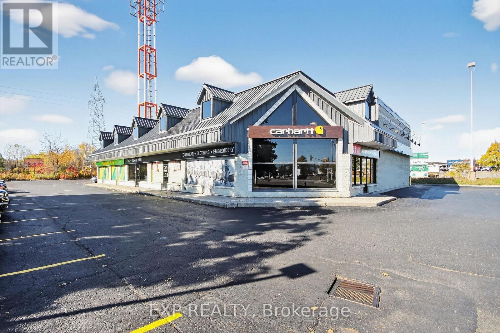 595 WEST HUNT CLUB ROAD