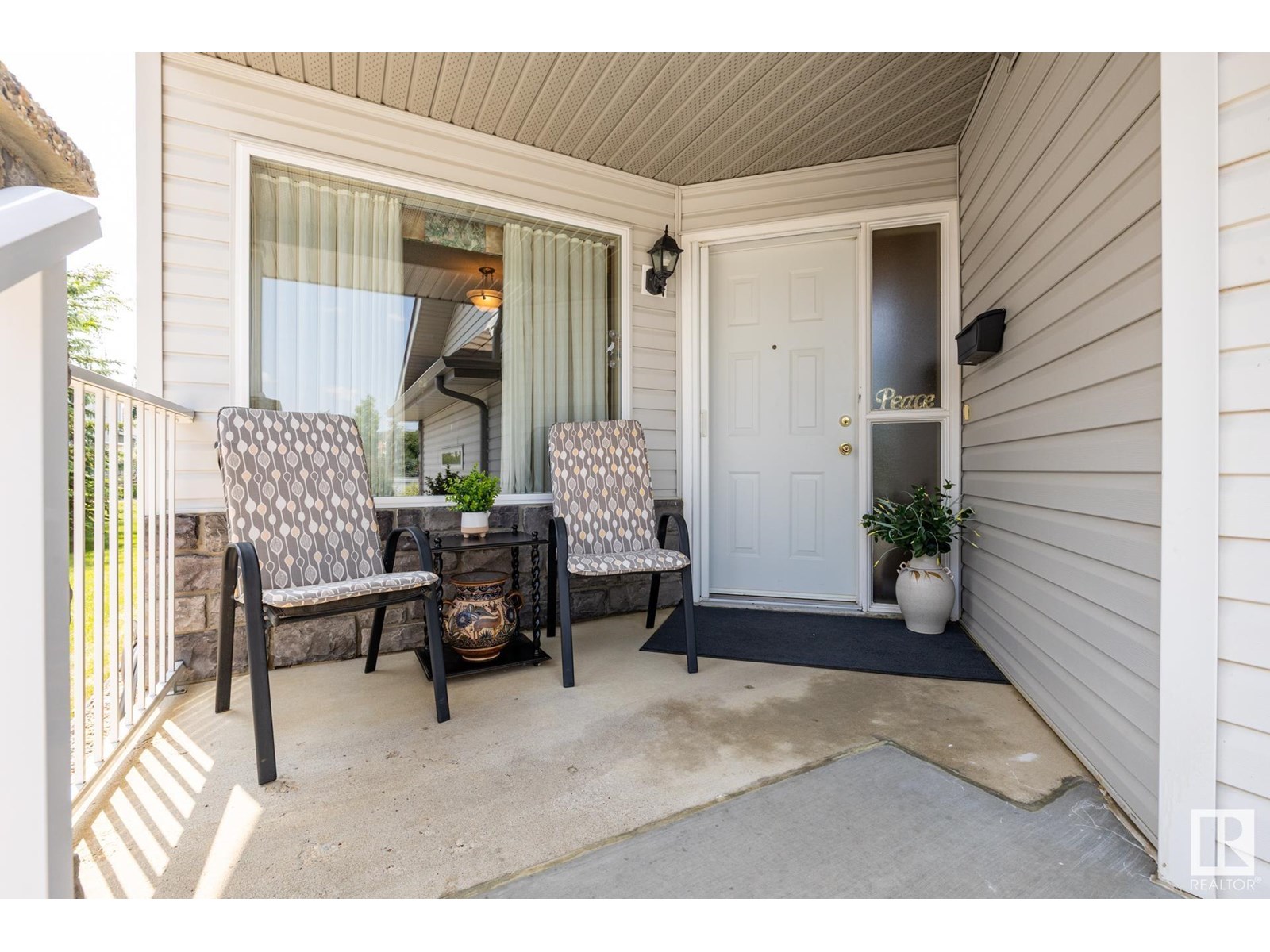 #25 330 GALBRAITH CL NW