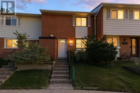 21 - 2107 MARINE DRIVE Oakville (BR Bronte) ON L6L1B8