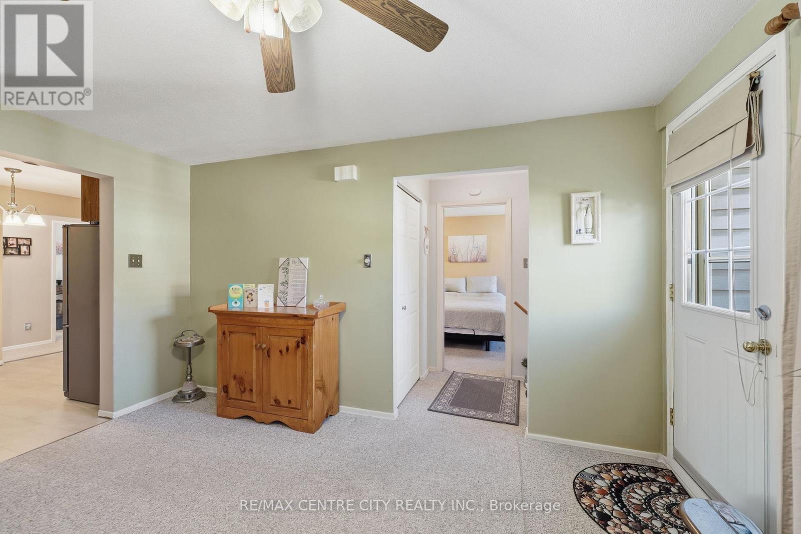 31 - 337 KINGSWOOD DRIVE