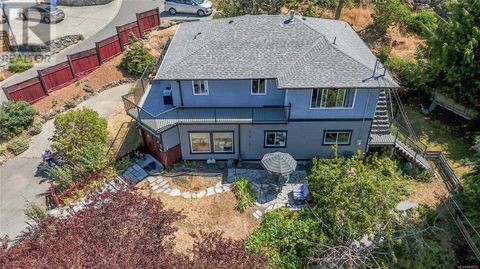 660 Rockingham Rd Langford BC V9B3N8