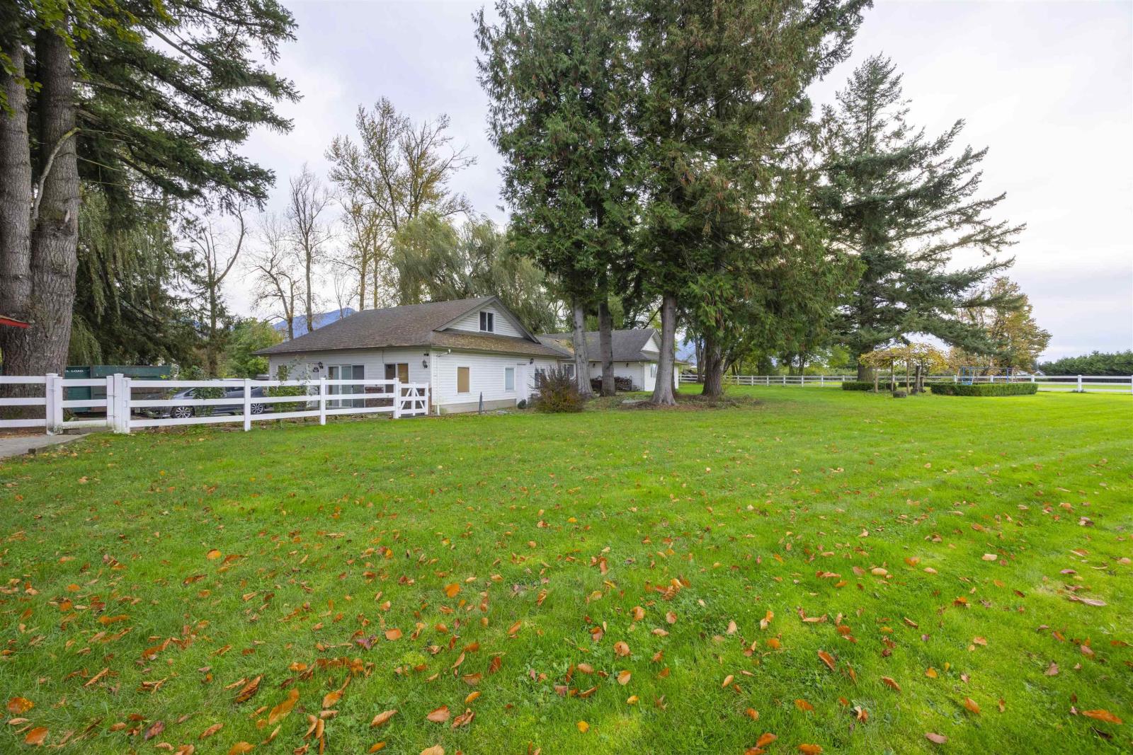 6911 CHILLIWACK RIVER ROAD|Sardis East Vedder