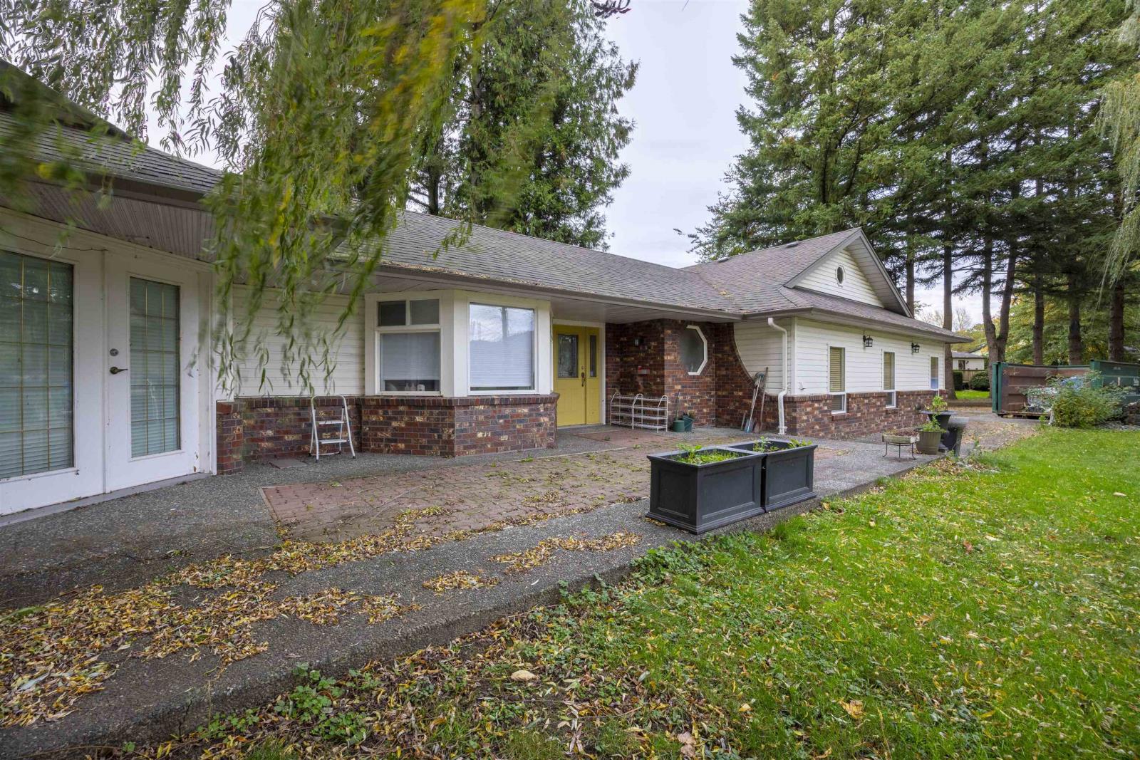 6911 CHILLIWACK RIVER ROAD|Sardis East Vedder