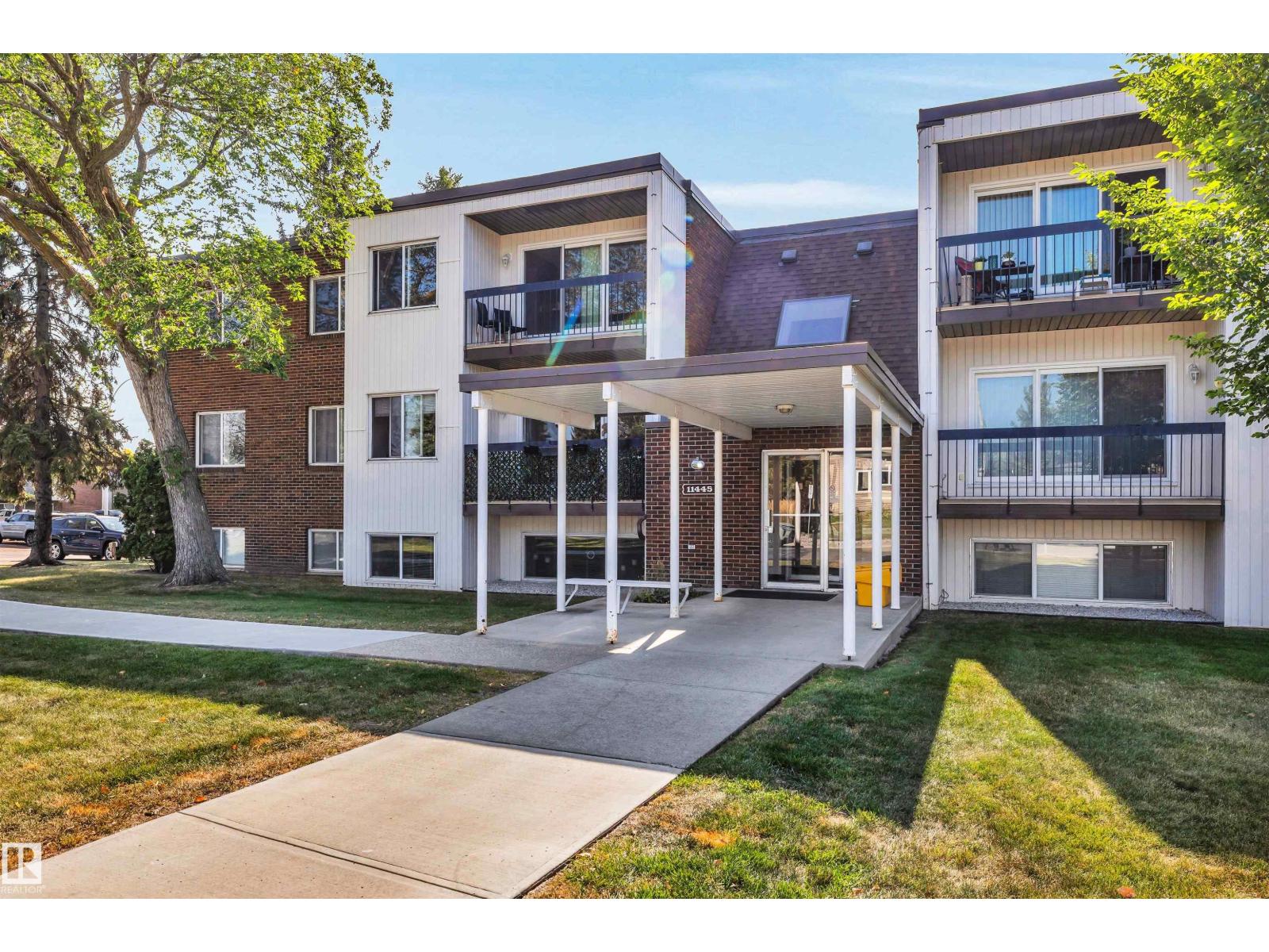 #303 11445 41 Avenue NW