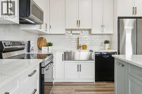 50 Riviera View Cochrane AB T4C0Y7