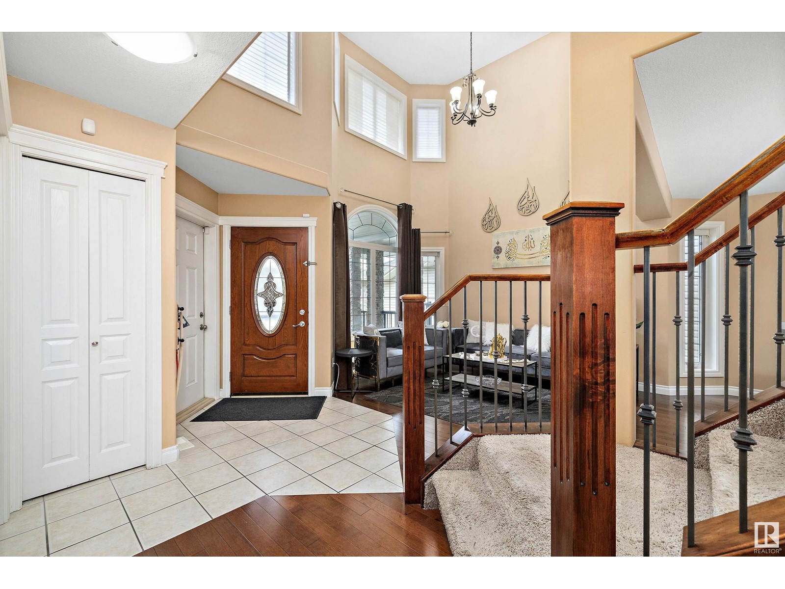 17936 87 ST NW