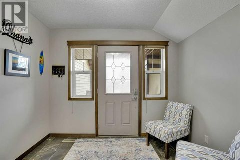 300 Coopers Hill SW Airdrie AB T4B0S1