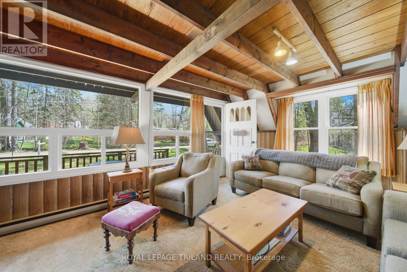 1003 CHIPPEWA LANE