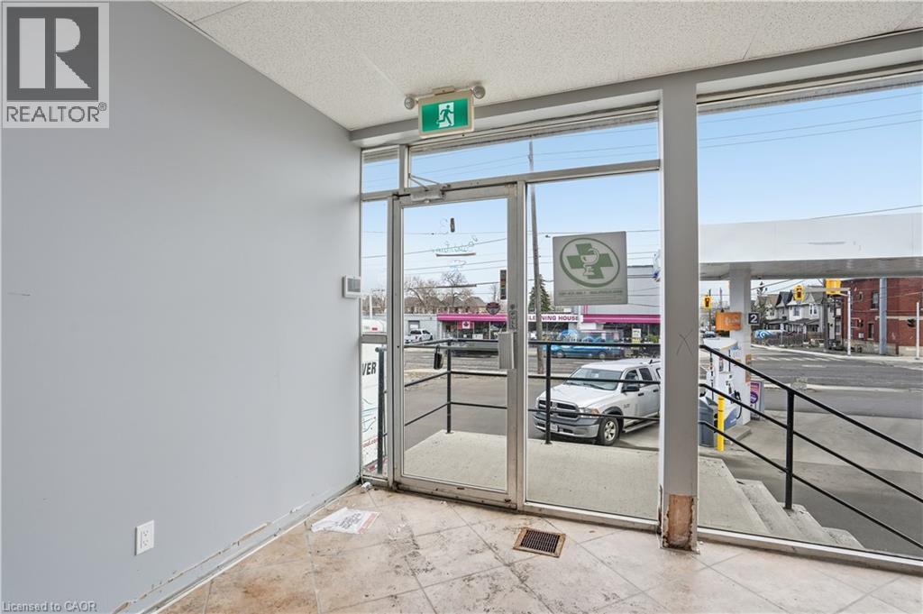 970 BARTON Street E Unit# 2