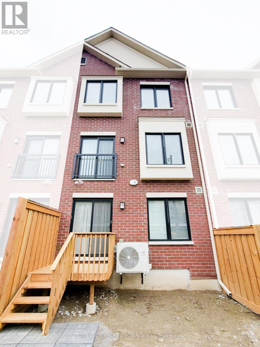 106 COVINGTON CRESCENT