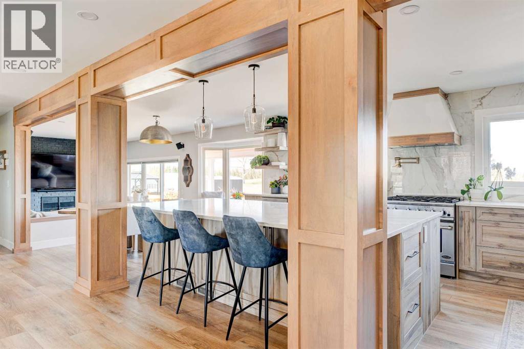 608 Bearspaw Village Road