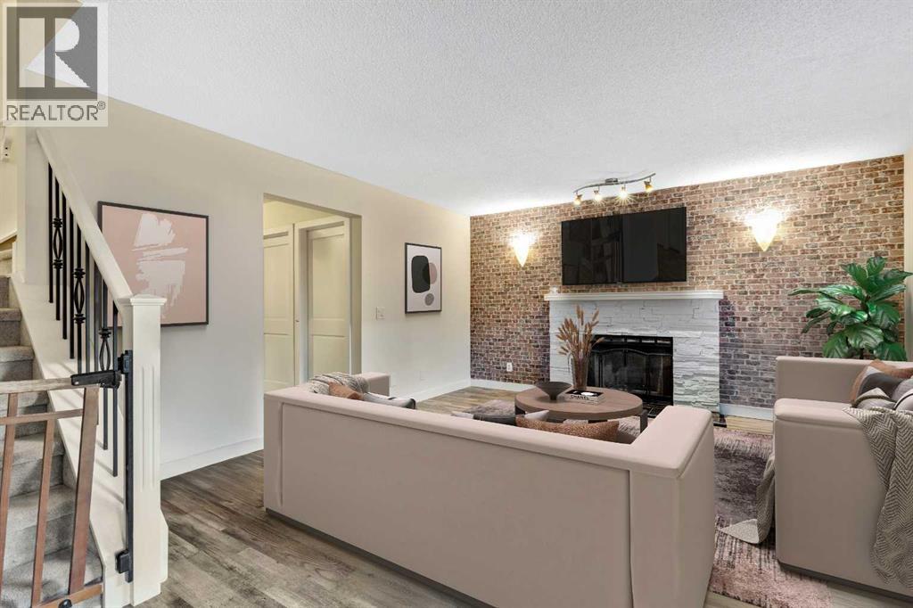 224 Macewan Ridge Close NW