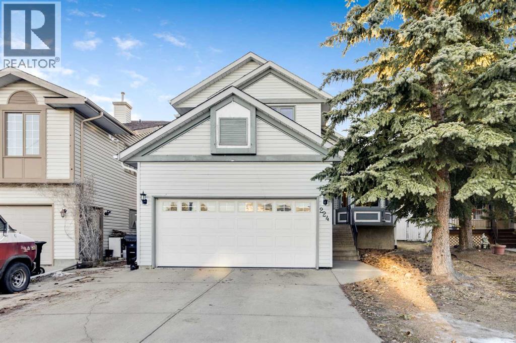 224 Macewan Ridge Close NW