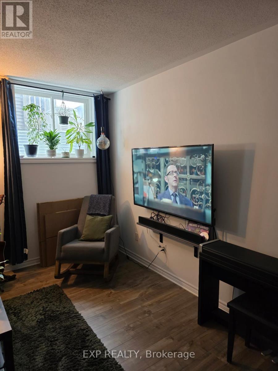 B - 159 MINIKAN STREET