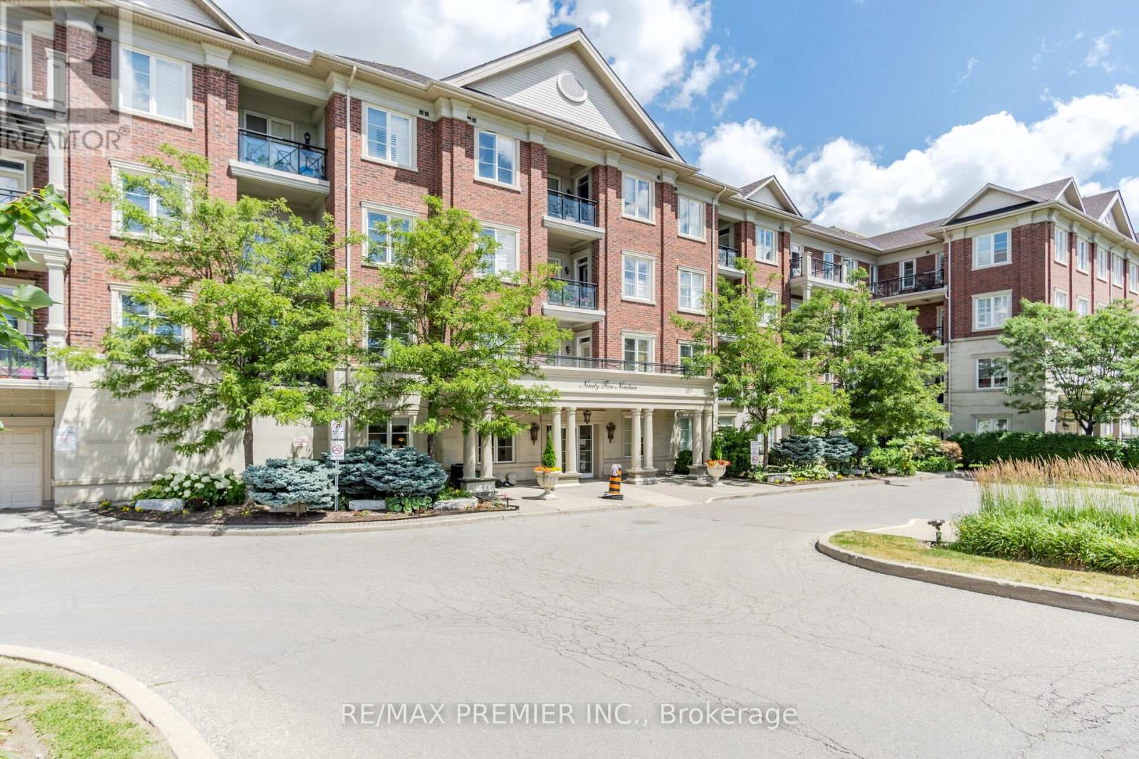 UNIT 6 - 9519 KEELE STREET