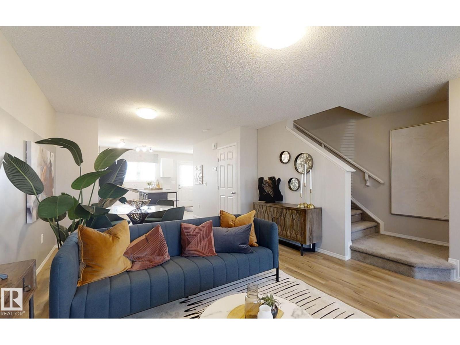 1609 210A ST NW