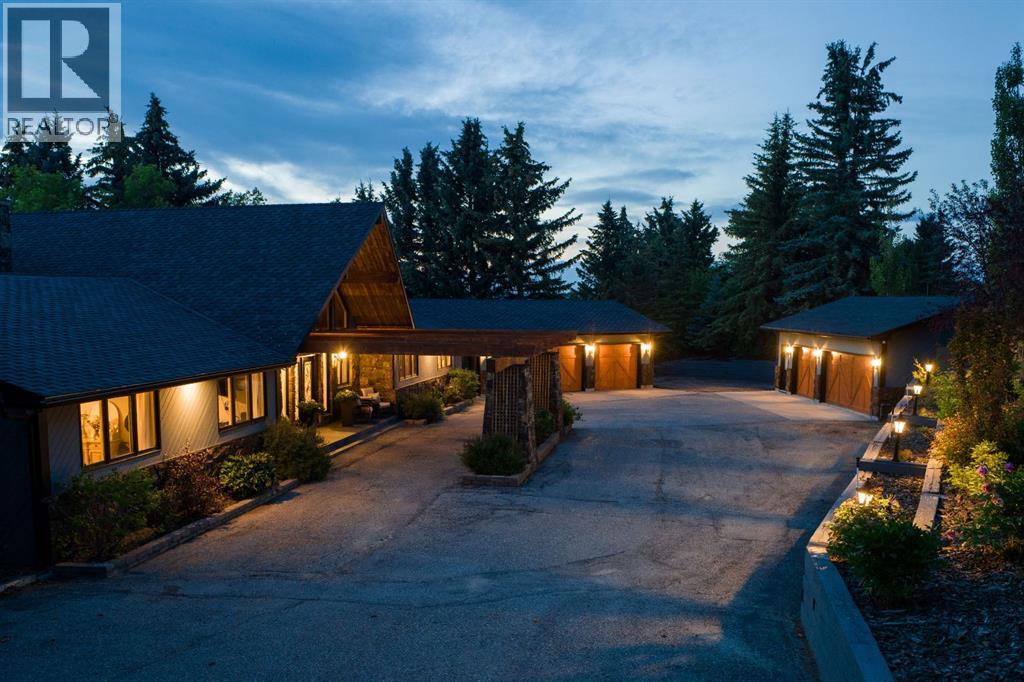 188 Artists View Way