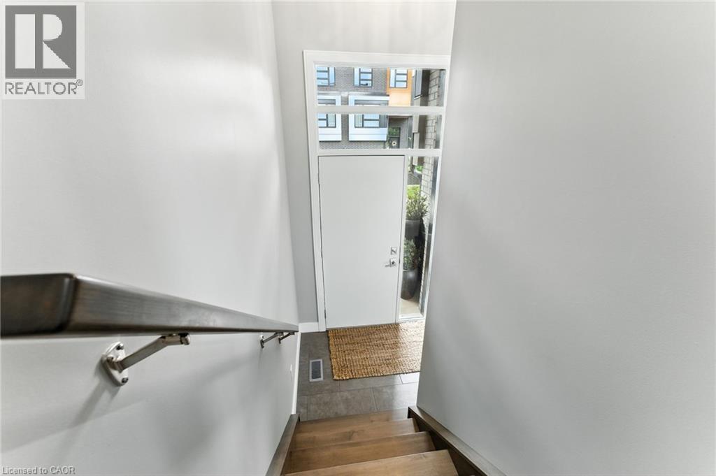 60 ARKELL Road Unit# 33