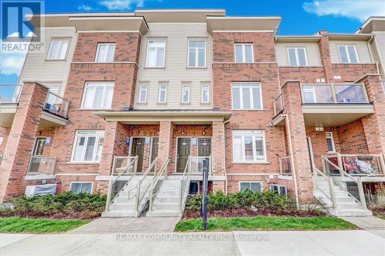 Photo 1 of 28 — 2718 WILLIAM JACKSON DRIVE, Pickering (Duffin Heights), ON L1X0E6