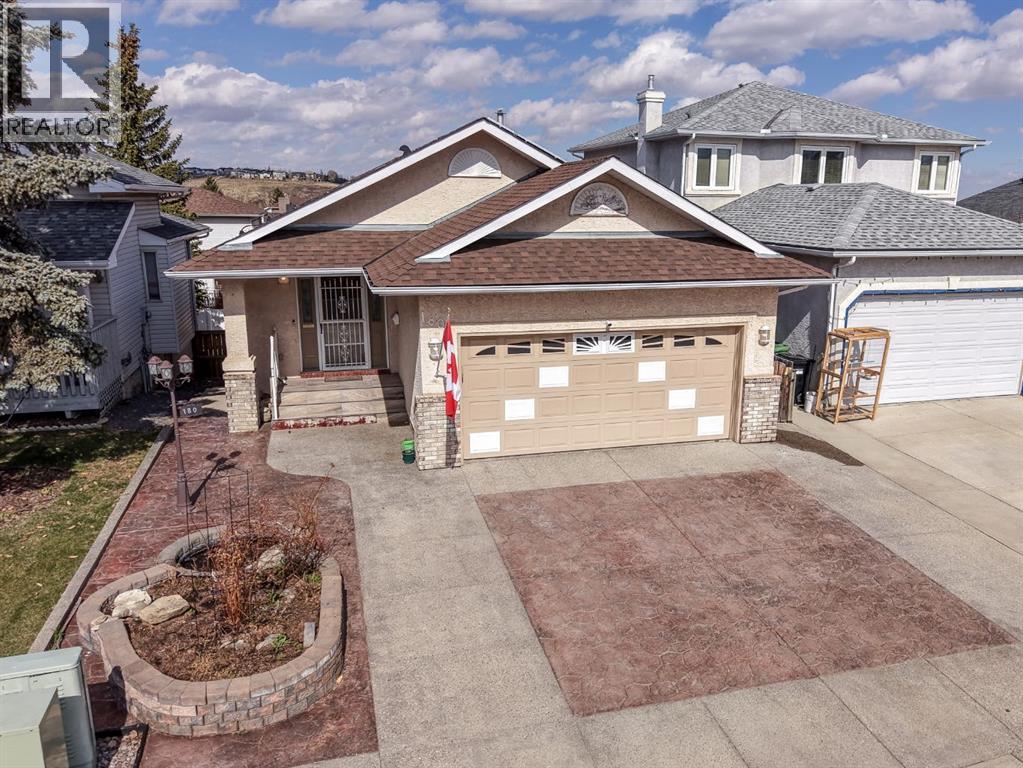 180 Hidden Vale Close NW