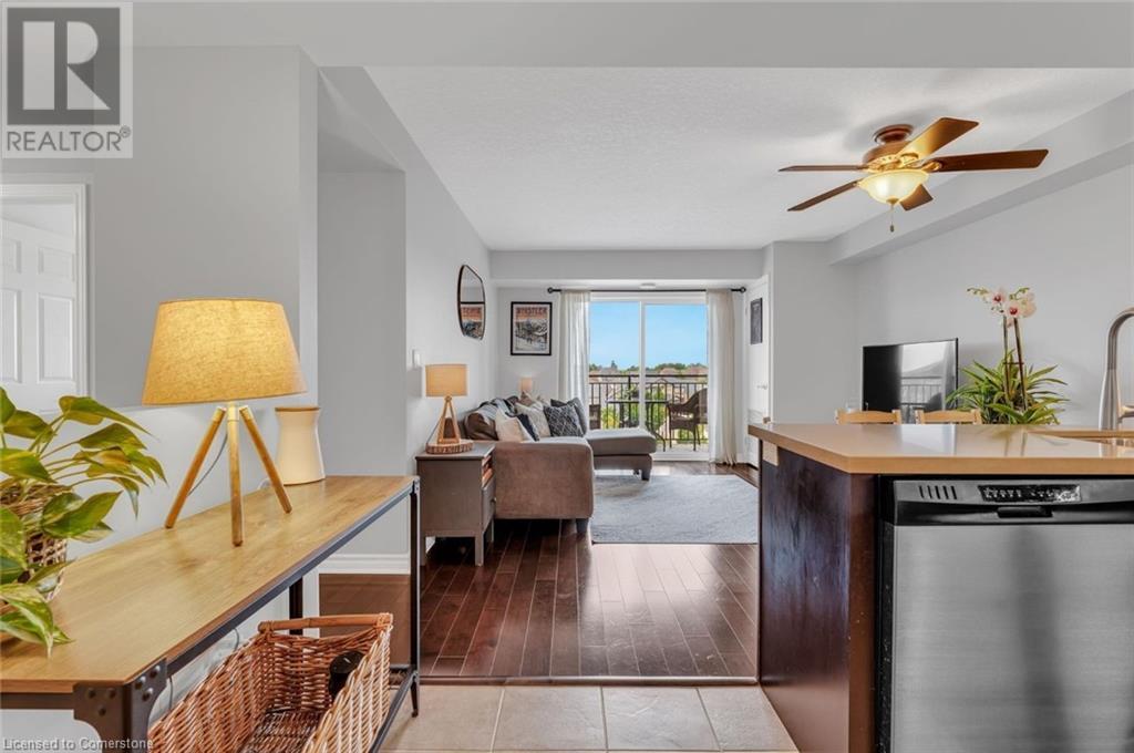 60 LYNNMORE Street Unit# 414