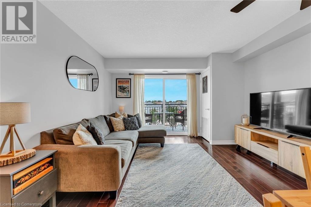 60 LYNNMORE Street Unit# 414