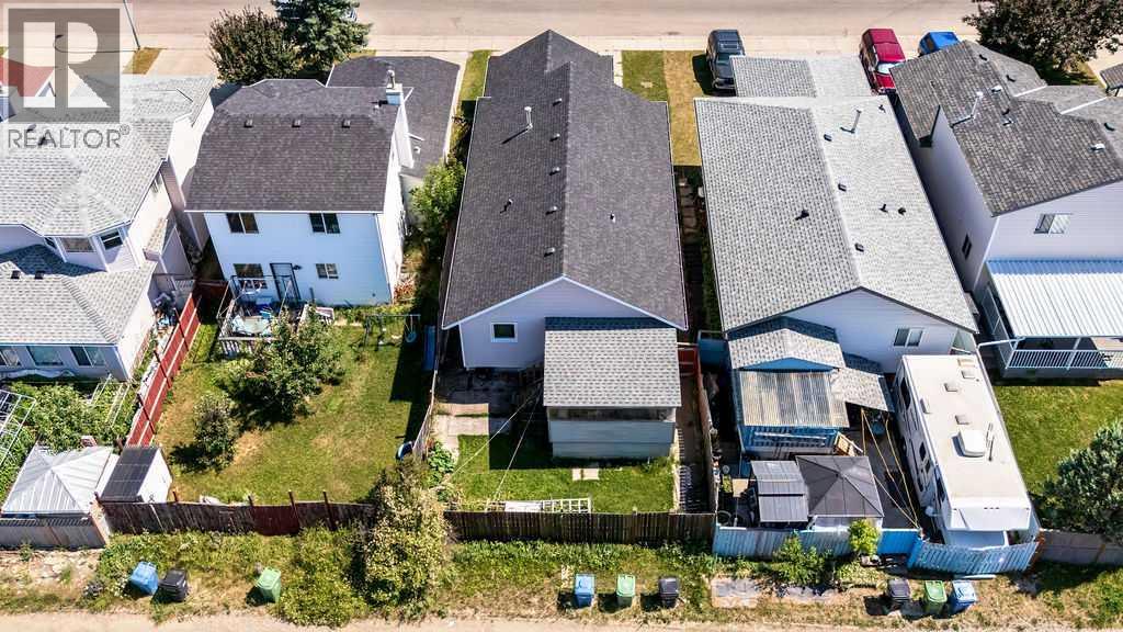 318 Applewood Drive SE