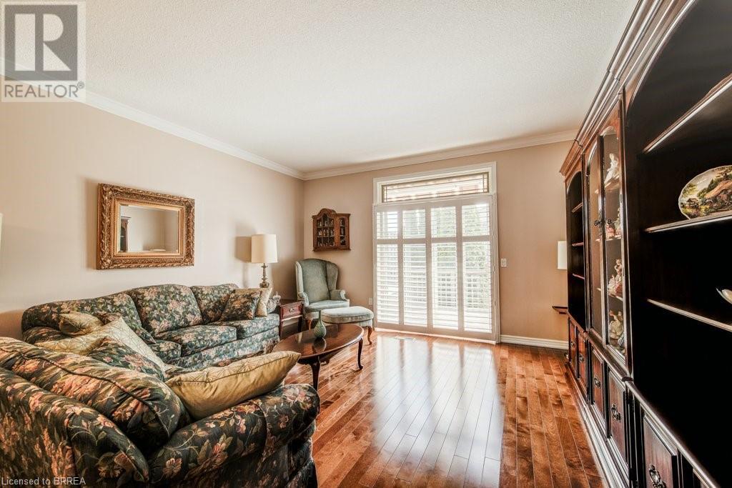 20 ISHERWOOD Avenue Unit# 107