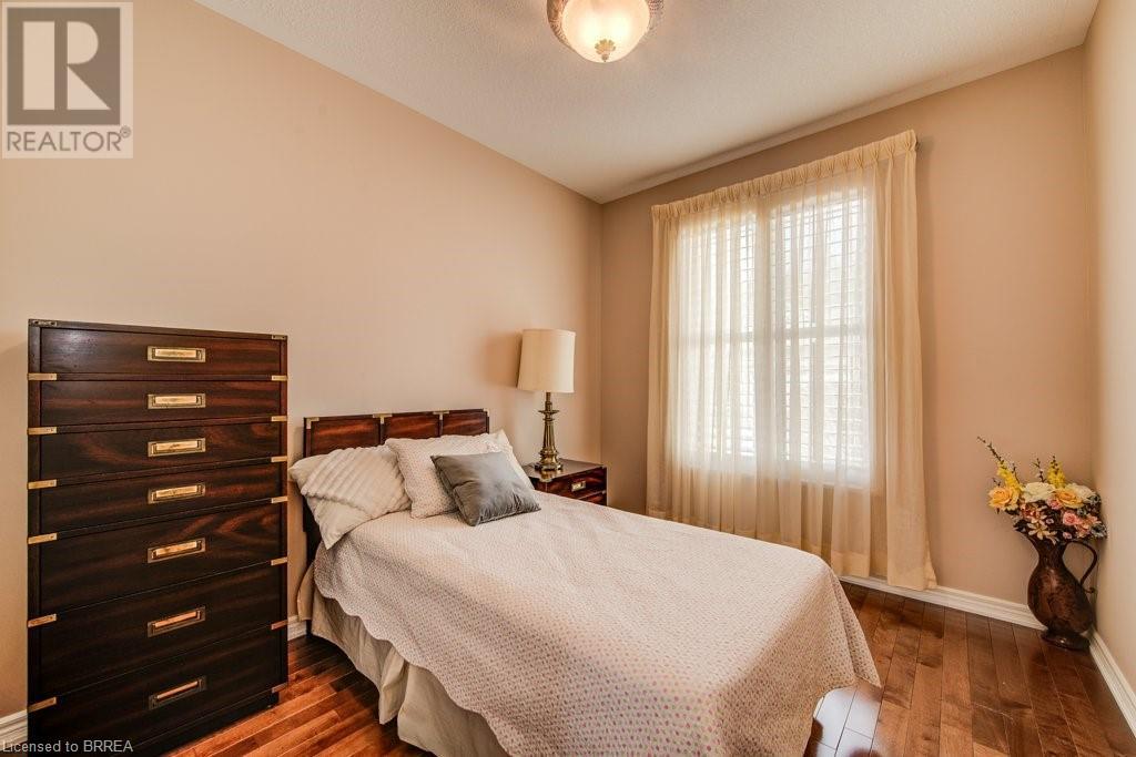 20 ISHERWOOD Avenue Unit# 107