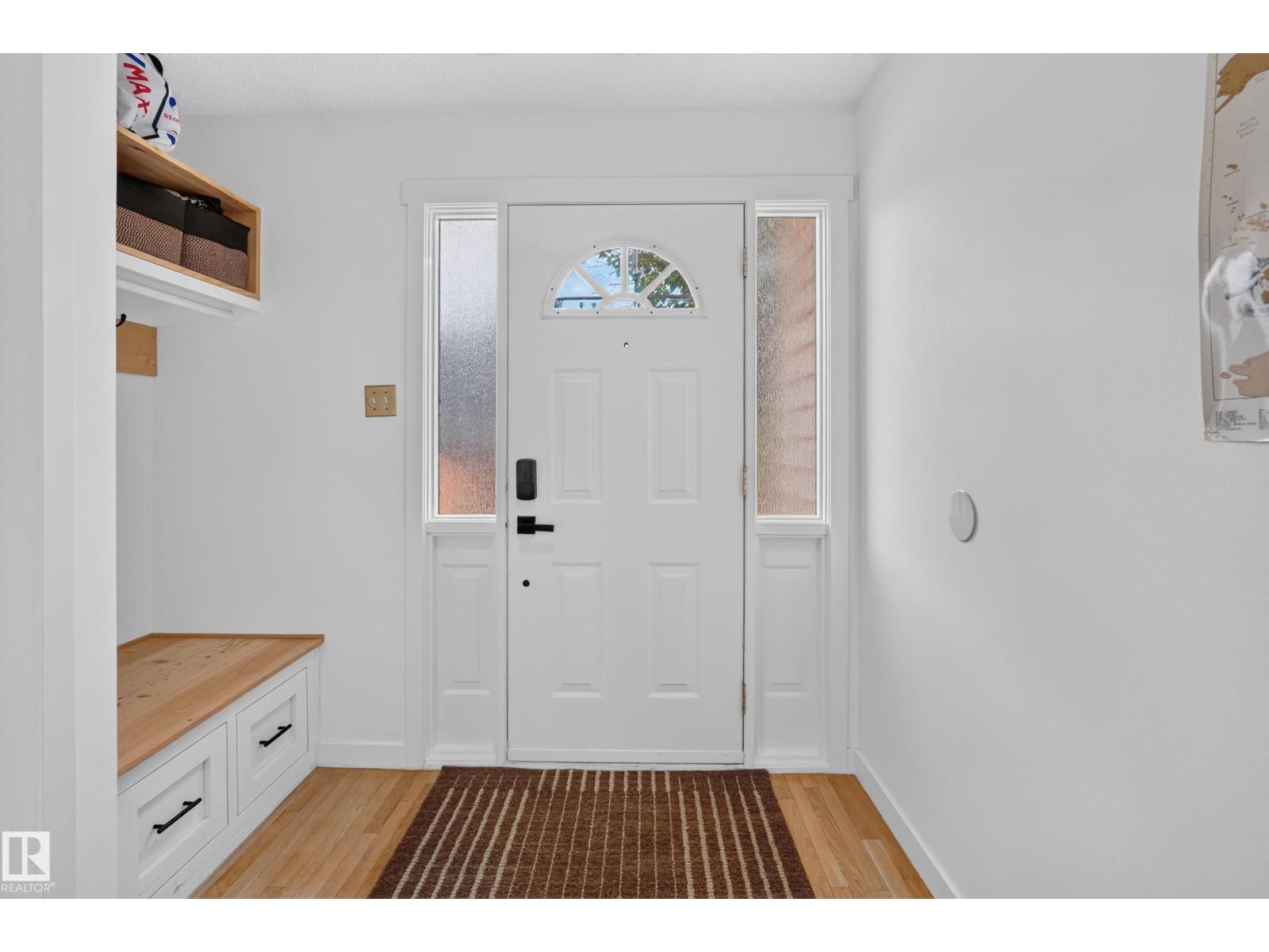 6712 36A AV NW
