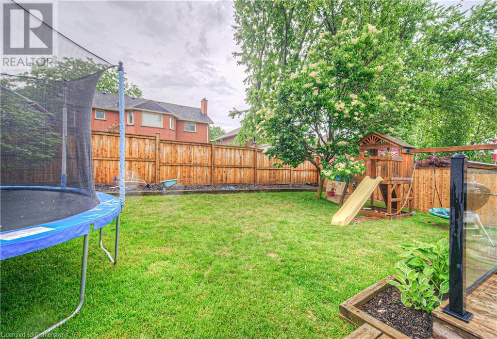 33 CHIPMAN Street