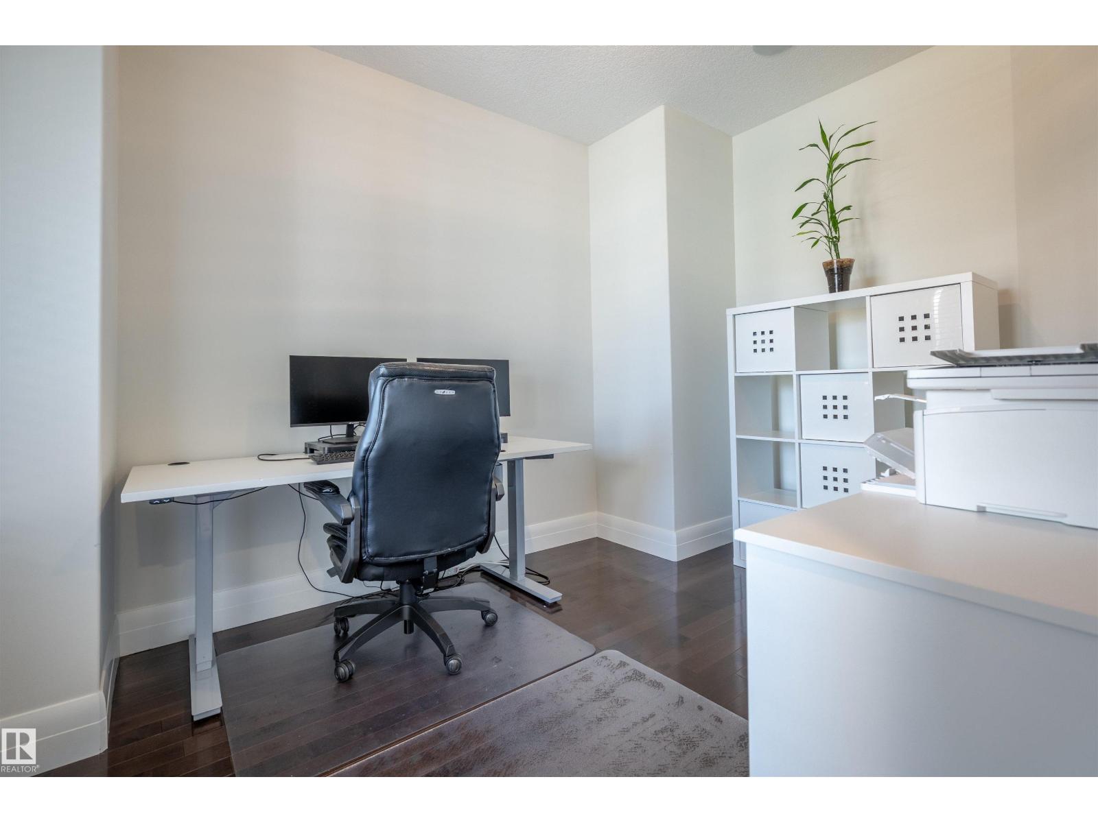 #20 10550 ELLERSLIE RD SW