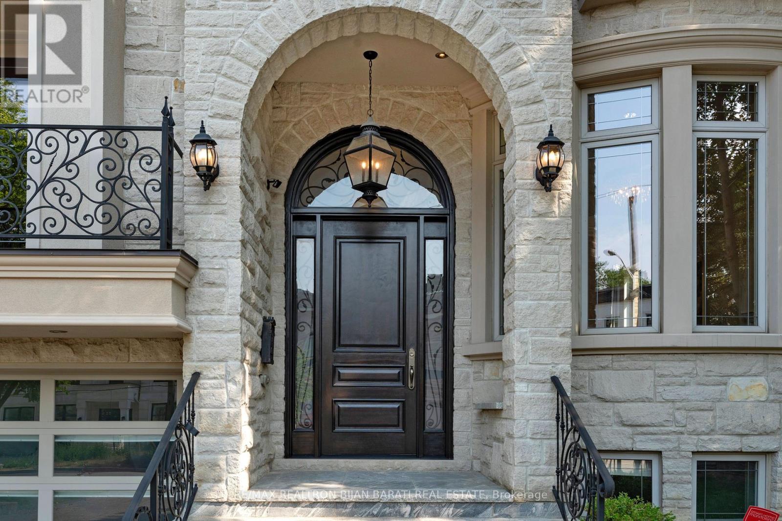 92 PRINCESS AVENUE