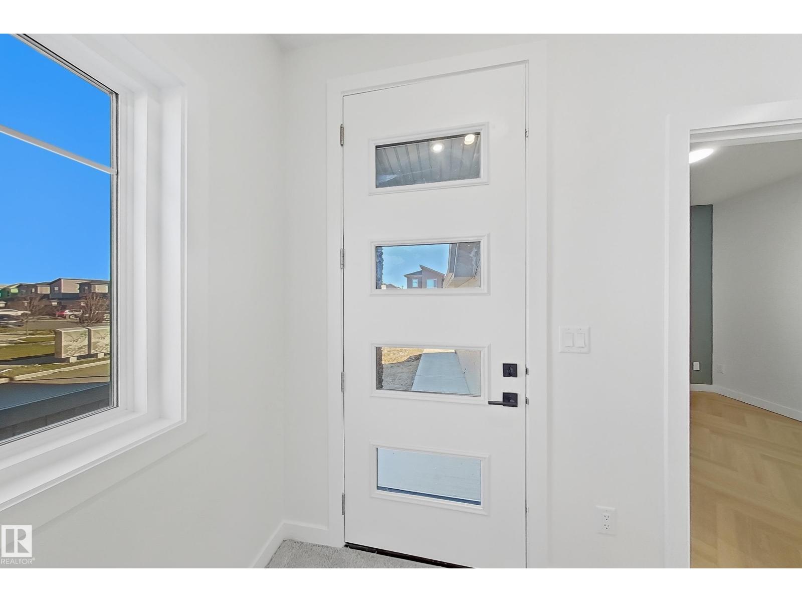 1558 SISKIN LINK LI NW