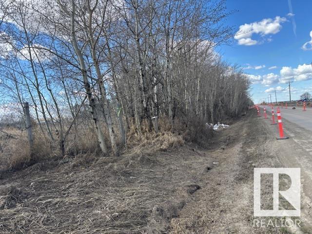 2103 ELLERSLIE RD SW