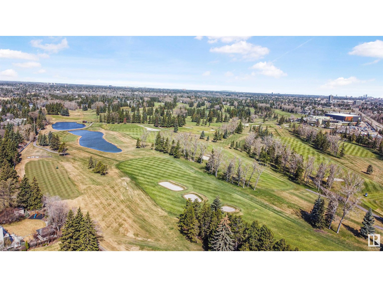 2 WESTBROOK DR NW