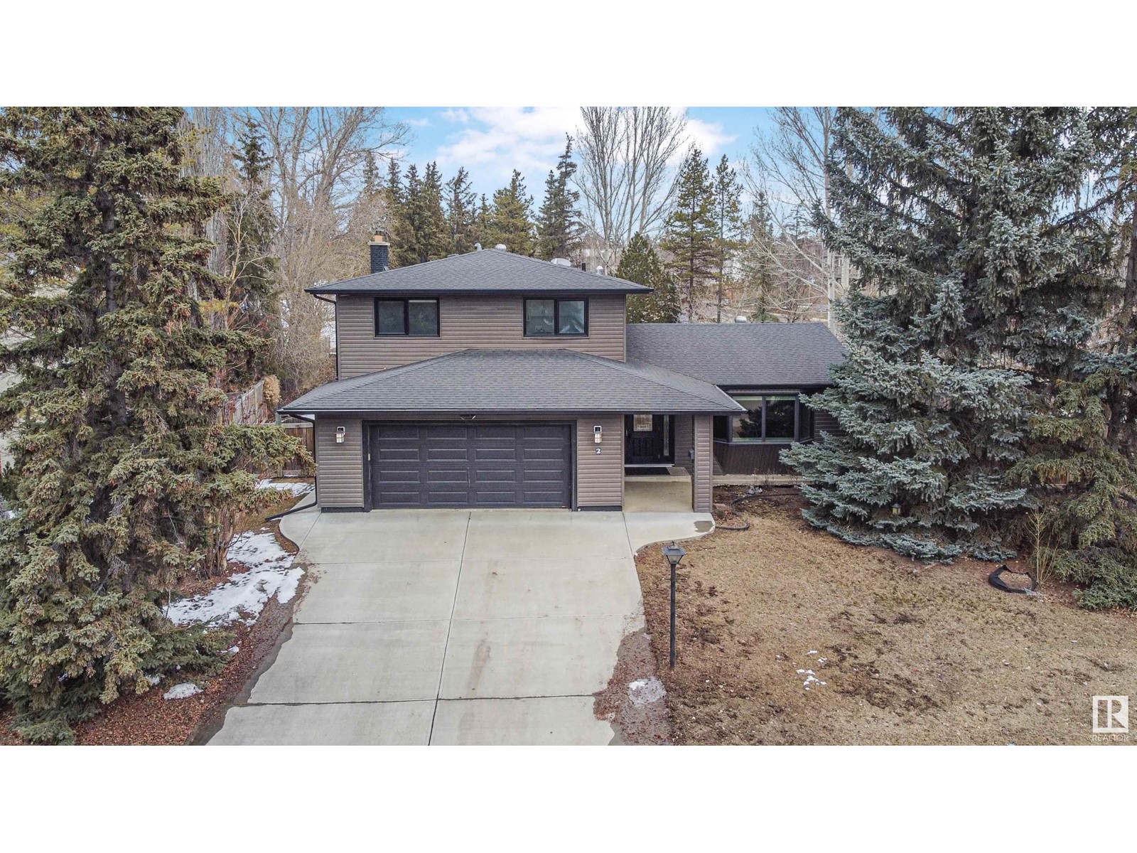 2 WESTBROOK DR NW