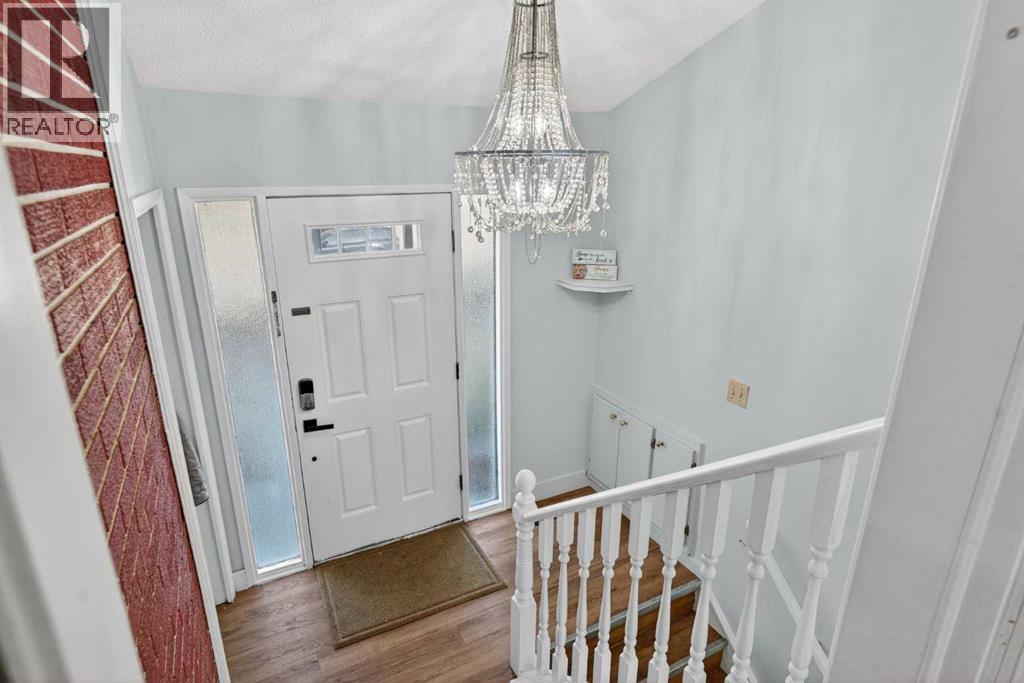 6003 Pinepoint Drive NE