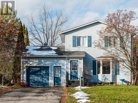 15 TERRY FOX AVENUE Carleton Place ON K7C4G2