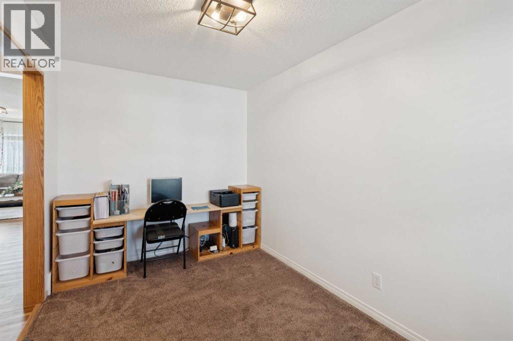 144 Canals Circle SW