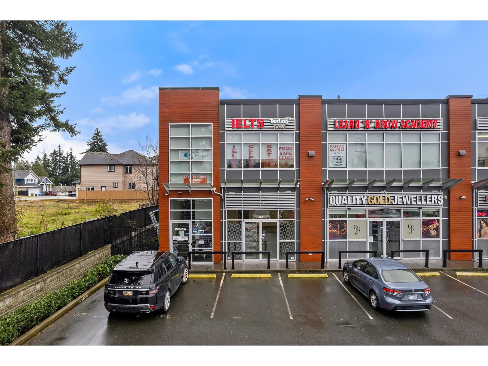 103 2646 AUBURN STREET