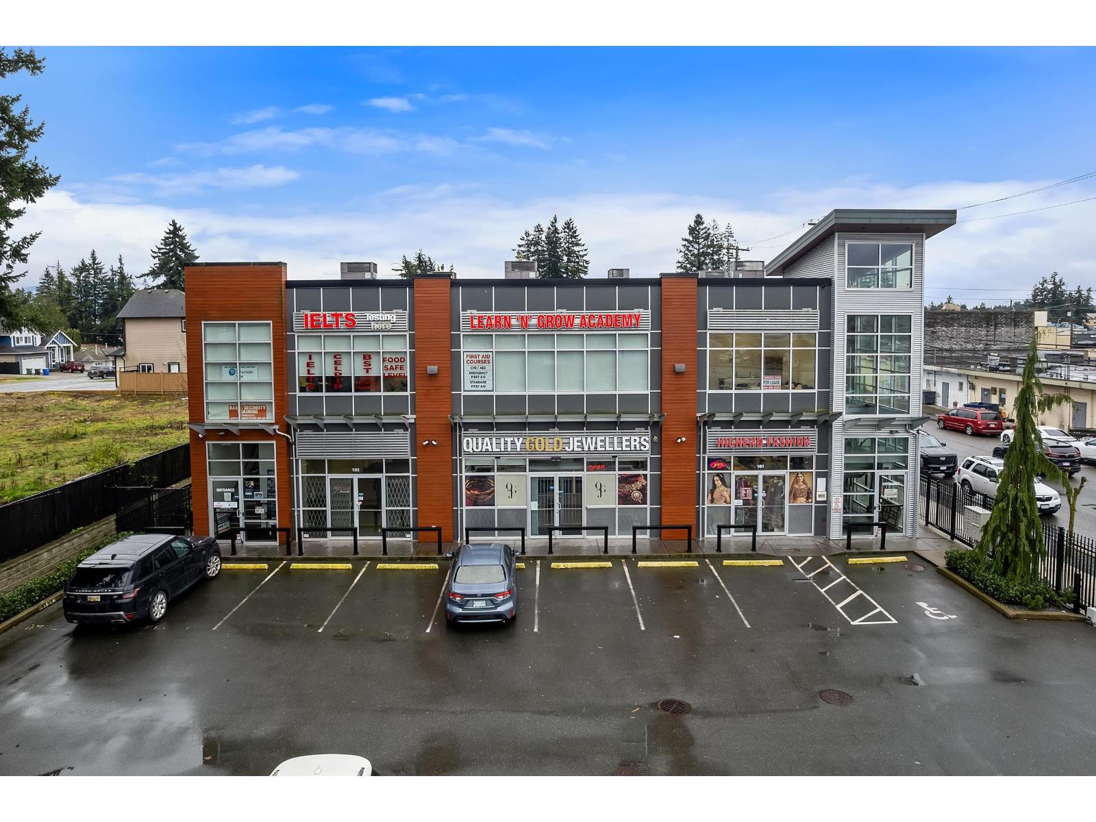 103 2646 AUBURN STREET