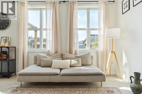 206 Riviera View Cochrane AB T4C0Z2