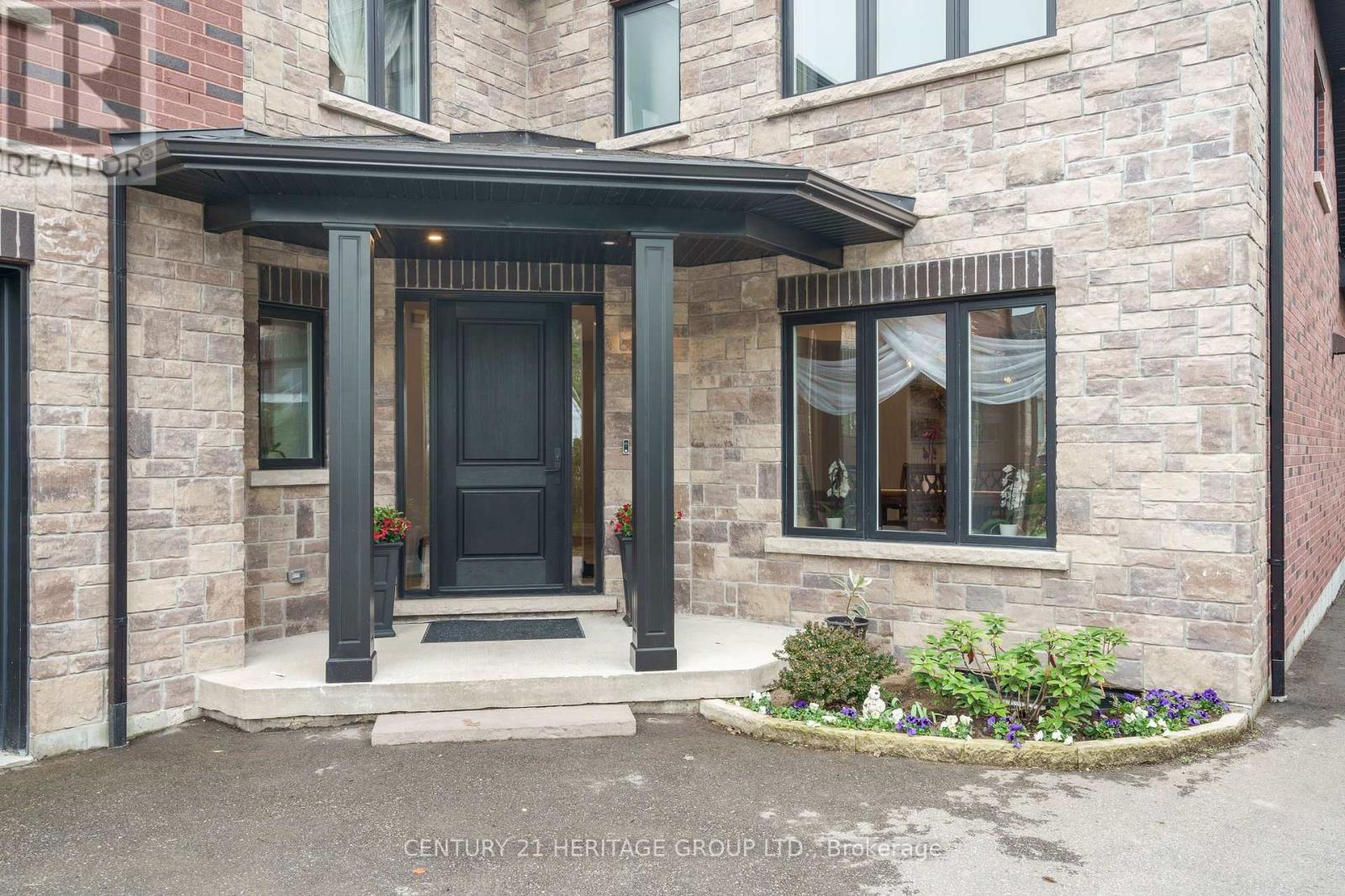 1894 SIMCOE BOULEVARD