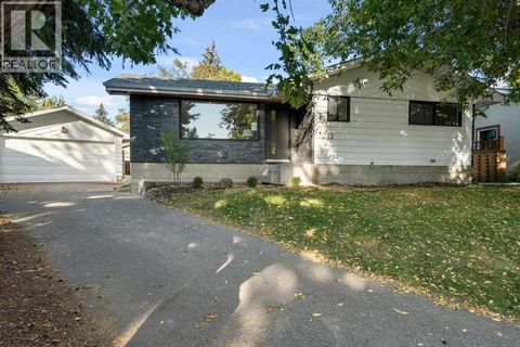 3212 Breen Crescent NW Calgary AB T2L1S7