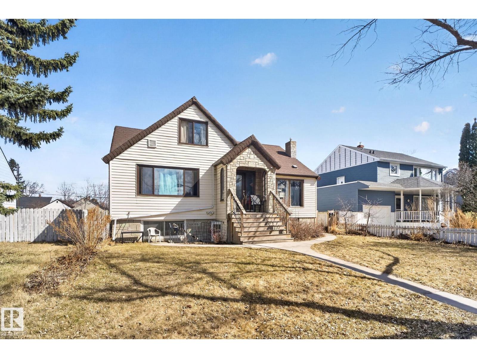 11227 103 ST NW